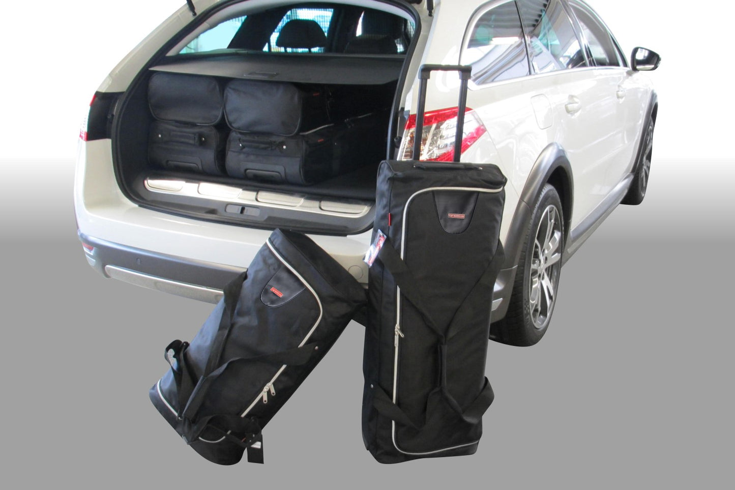 Reistassenset Peugeot 508 I SW 2012-2019 wagon (Alleen voor RXH HYbrid 4)