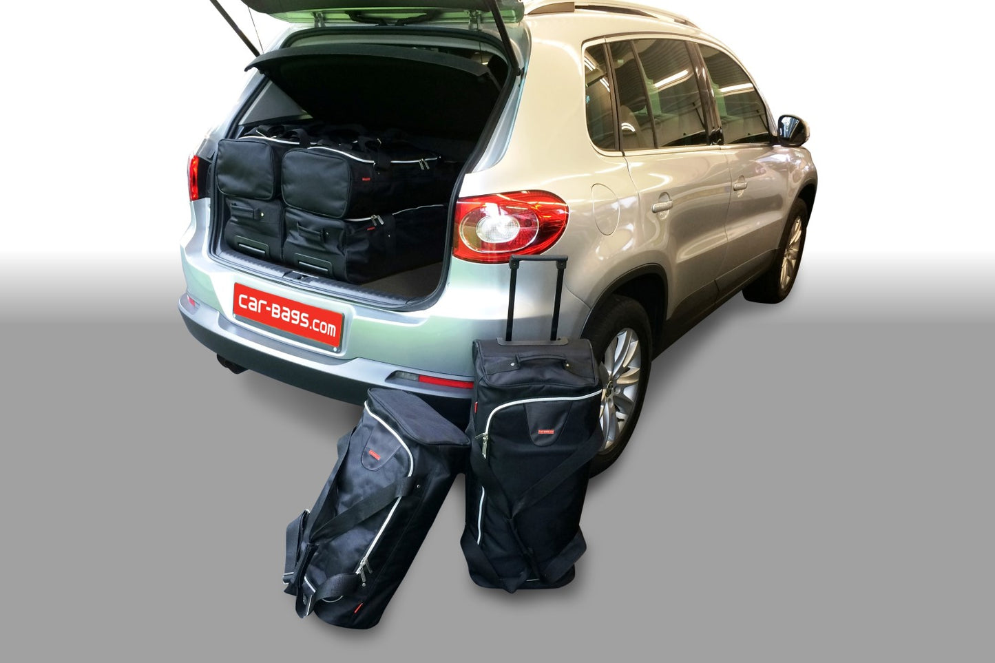 Reistassenset Volkswagen Tiguan (5N) 2007-2015 (Verstelbare laadvloer in bovenste stand)