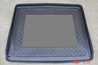 Mercedes E-klasse W211 T Stationwagen / 5 deurs 2003-2009 met navigatie en telefoon (geen flappen) - Guardliner Kofferbakmat