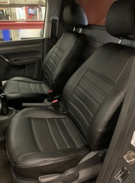 Pasvorm stoelhoezen set Volkswagen Caddy 2004-2015 - Kunstleer zwart