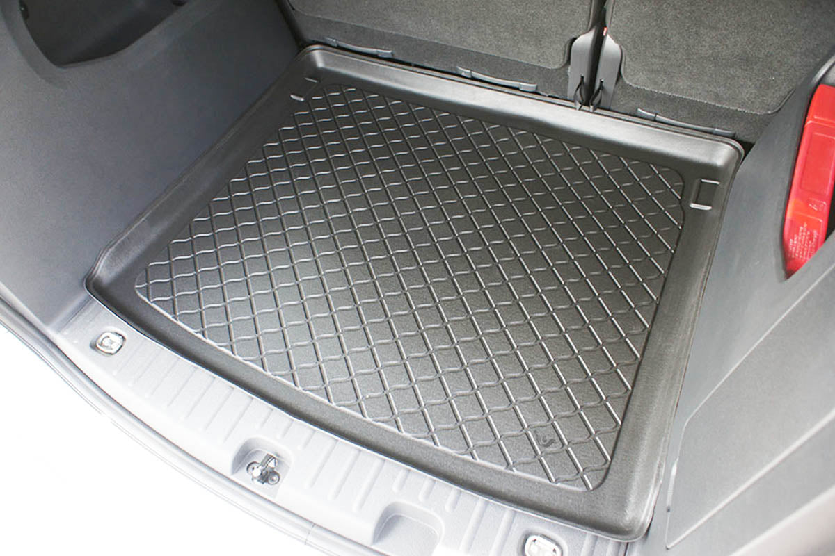 Kofferbakmat Volkswagen Caddy Combi - Life MPV - 2004-2015 - Guardliner (Past in versie zonder scheiding achter 2e zitrij)