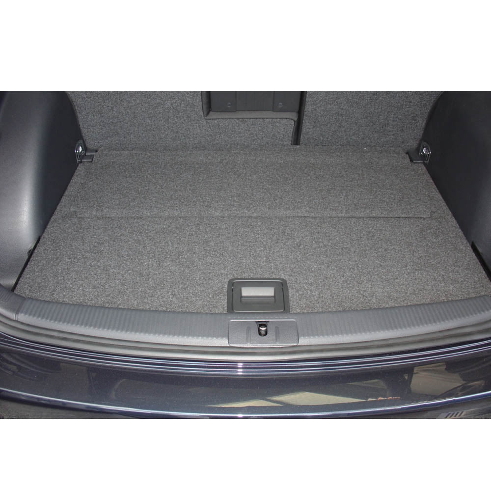 Kofferbakmat Volkswagen Golf VI Plus MPV - 2009-2014 - Guardliner (Past in versie met achterbank volledig naar achteren)