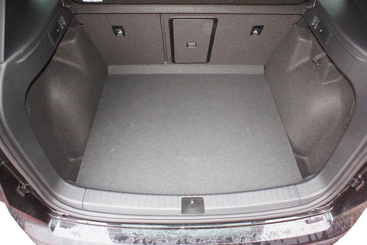 Kofferbakmat Seat Ateca SUV - 2016-heden - Guardliner (Past in versie met vloer in hoge positie, past ook in versie met vierwielaandrijving)