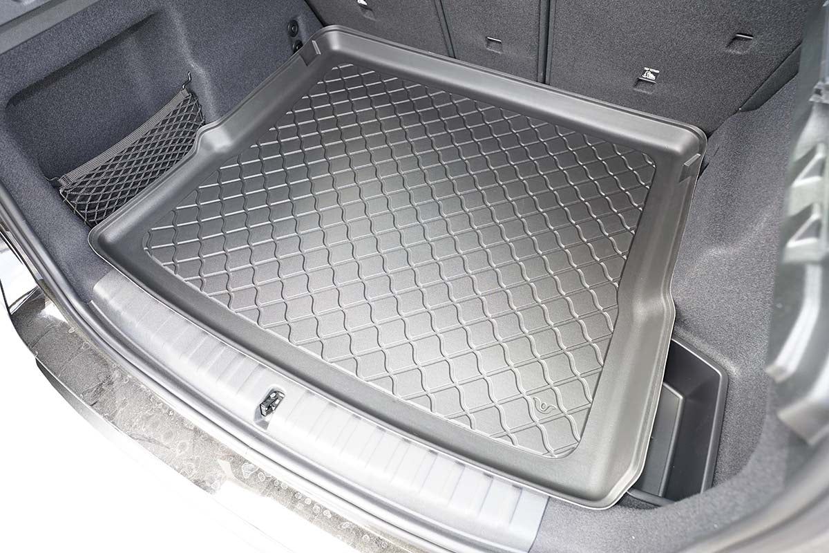 Kofferbakmat BMW X1 (F48) SUV - 2015-2022 - Guardliner (Bij F48 past deze niet in de Plug-in Hybrid / Bij de U11 past deze ook in de Plug-in Hybrid / past niet in de versie met verstelbare achterbank)