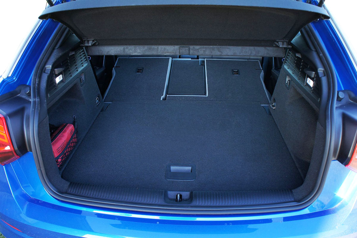 Kofferbakmat Audi Q2 SUV - 2016-heden - Guardliner (Past in versie met verstelbare vloer in hoge stand, flappen kunnen eraf)