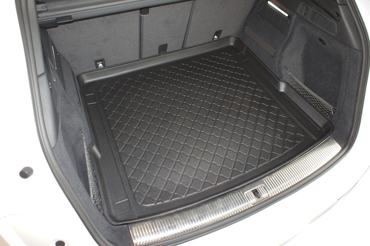 Kofferbakmat Audi Q5 SUV - 2017-2024 - Guardliner (Past in versie met verstelbare achterbank, past niet in TFSI-e Plug-In Hybrid)