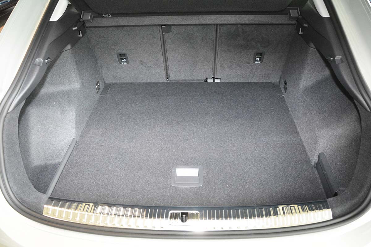 Kofferbakmat Audi Q3 Sportsback SUV - 2019-2025 - Guardliner (Past in versie met verstelbare kofferbakvloer in hoge stand. Past ook in Plug-In Hybrid)
