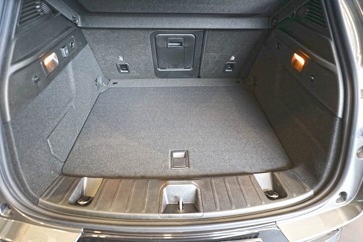 Kofferbakmat Alfa Romeo Tonale SUV - 2022-heden - Guardliner (Past in versie met hoge kofferbakvloer of verstelbare vloer in hoge stand. Past ook in Hybrid en Plug-In Hybrid)