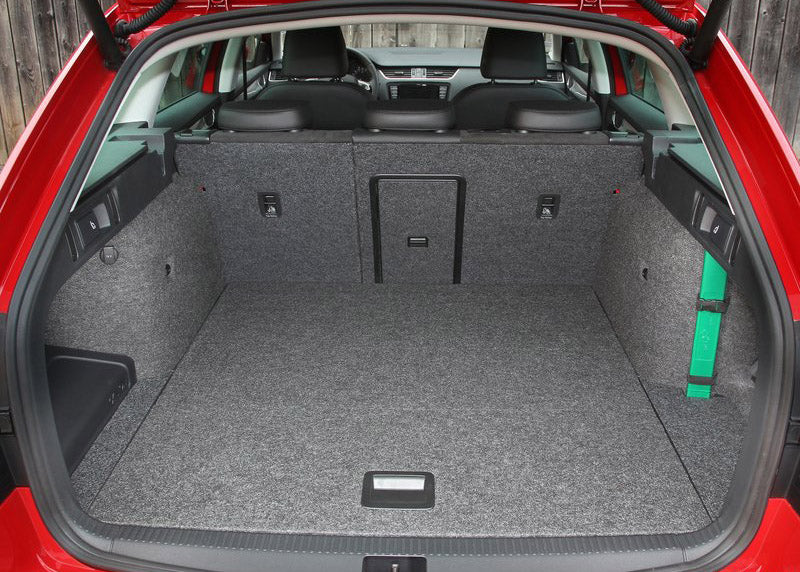 Kofferbakmat Skoda Octavia stationwagon - 2013-2019 - Guardliner (Past in versie met hoge kofferbakvloer, zijflappen kunnen eraf)
