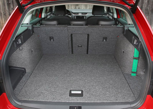 Kofferbakmat Skoda Octavia stationwagon - 2013-2019 - Guardliner (Past in versie met hoge kofferbakvloer, zijflappen kunnen eraf)