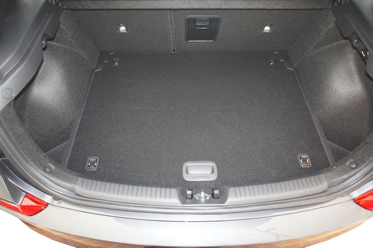 Kofferbakmat Hyundai i30 Hatchback - 2017-heden - Guardliner (Past in versie met verstelbare vloer in hoge stand. Past niet in 48V Hybrid)