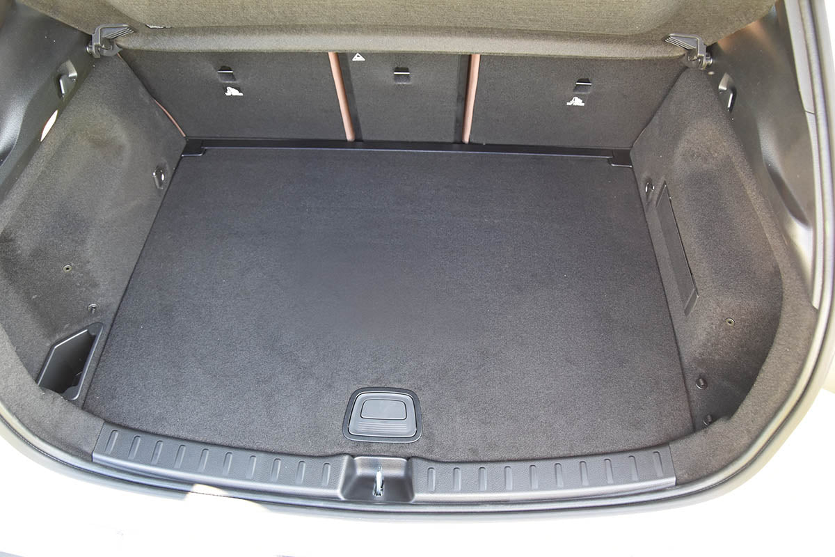 Kofferbakmat Mercedes GLA SUV - 2020-heden - Guardliner (Past in versie met vloer in hoge stand)