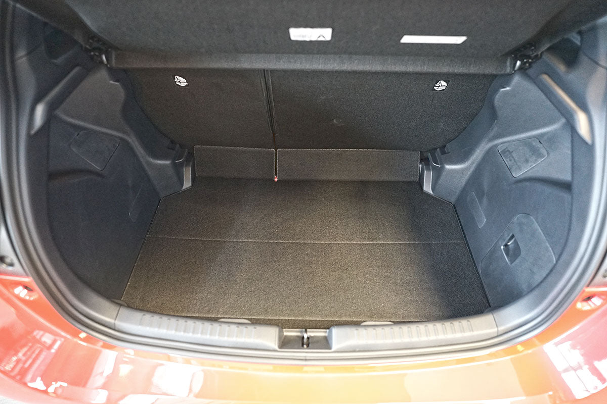Kofferbakmat Toyota Yaris (ook hybrid) Hatchback - 2020-heden - Guardliner (Past in versie met verstelbare vloer in lage stand en versie zonder verstelbare vloer. Past ook in Hybrid)