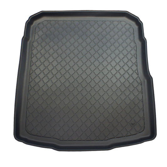 Kofferbakmat Volkswagen Passat (B8) Sedan - 2014-2023 - Guardliner (Past in versie met lage kofferbakvloer)