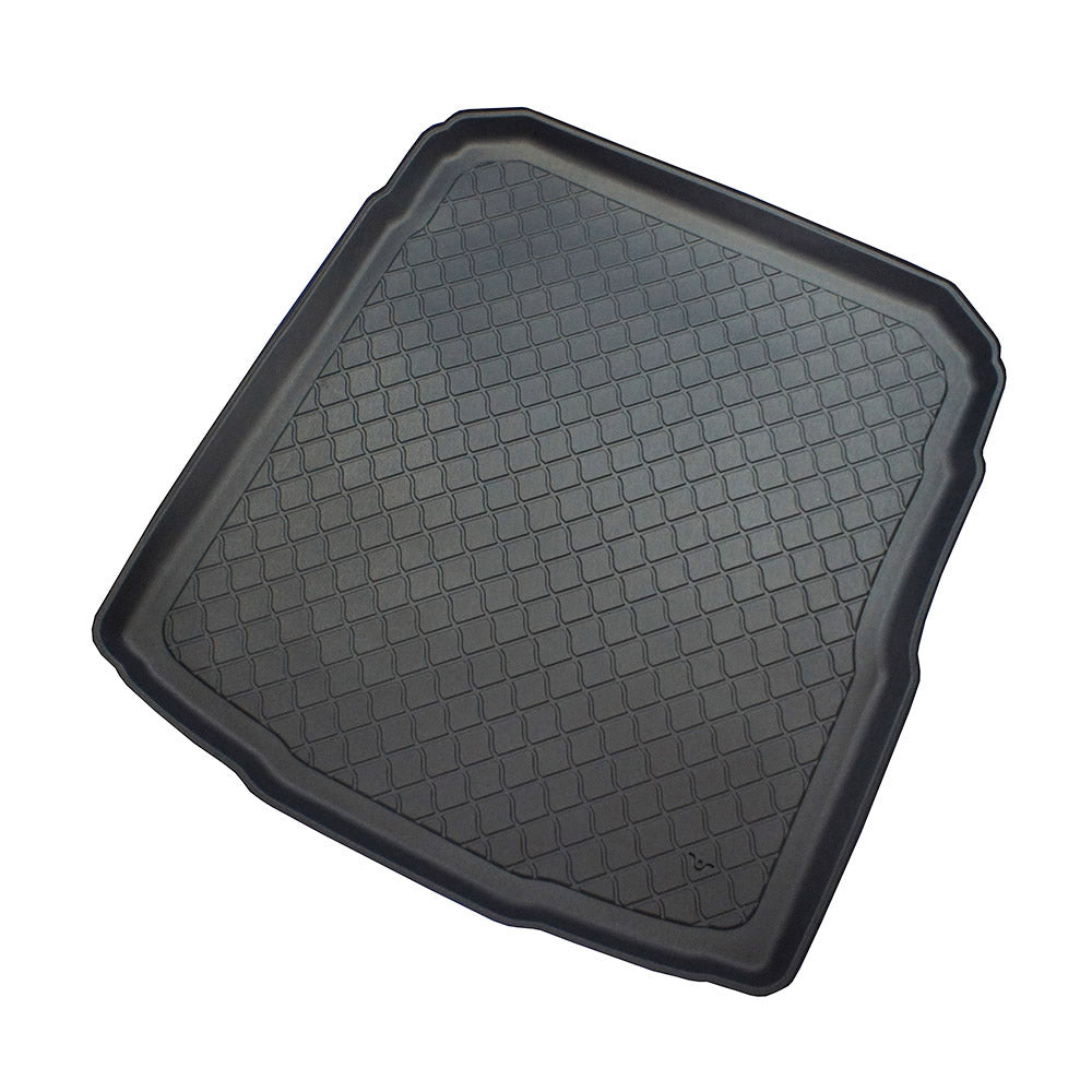 Kofferbakmat Volkswagen Passat (B8) Sedan - 2014-2023 - Guardliner (Past in versie met lage kofferbakvloer)