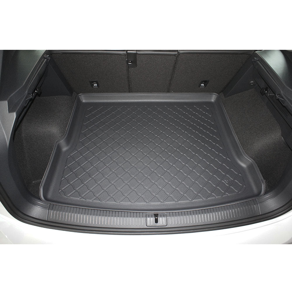 Kofferbakmat Volkswagen Tiguan SUV - 2016-2023 - Guardliner (Past in versie met hoge kofferbakvloer. Past niet in Hybrid)