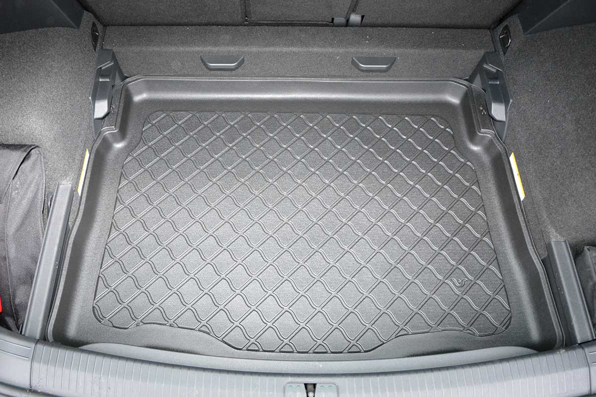Kofferbakmat Volkswagen Tiguan SUV - 2016-2023 - Guardliner (Past in versie met verstelbare vloer in lage stand en minireservewiel. Past niet in Hybrid)
