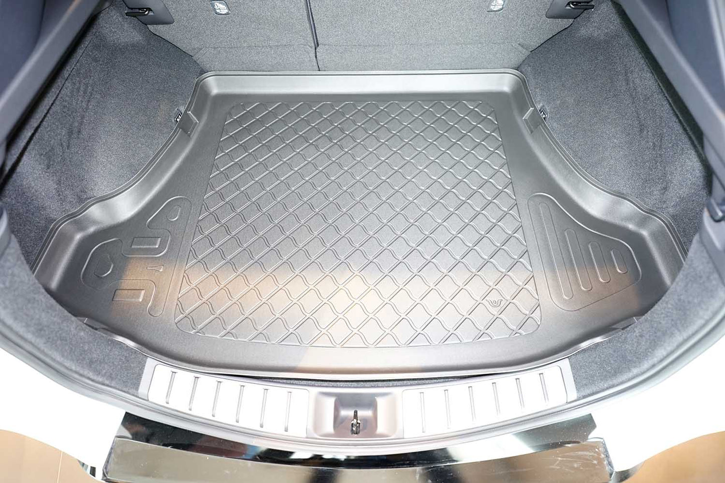 Kofferbakmat Lexus RZ SUV - 2023-heden - Guardliner (Past niet in versie met subwoofer en audiosysteem Mark Levinson Premium)