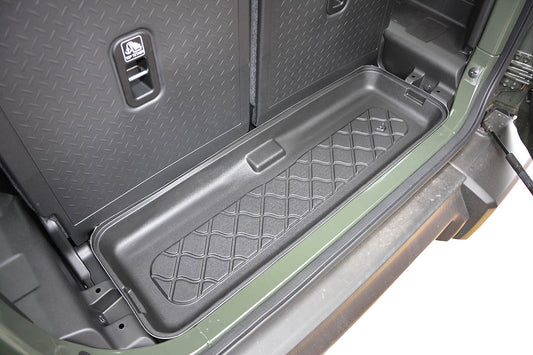 Kofferbakmat Suzuki Jimny SUV - 2018-heden - Guardliner (Past in versie met lage kofferbakvloer, achter 2e zitrij)