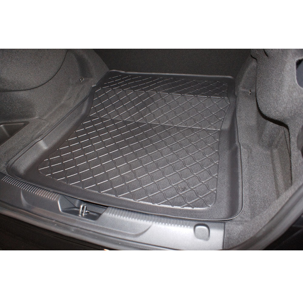 Kofferbakmat Jaguar XE Sedan - 2015-heden - Guardliner (Past in versie met bandenreparatieset)