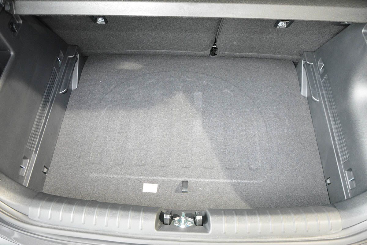 Kofferbakmat Kia Stonic SUV - 2017-heden - Guardliner (Past in versie met lage kofferbakvloer)