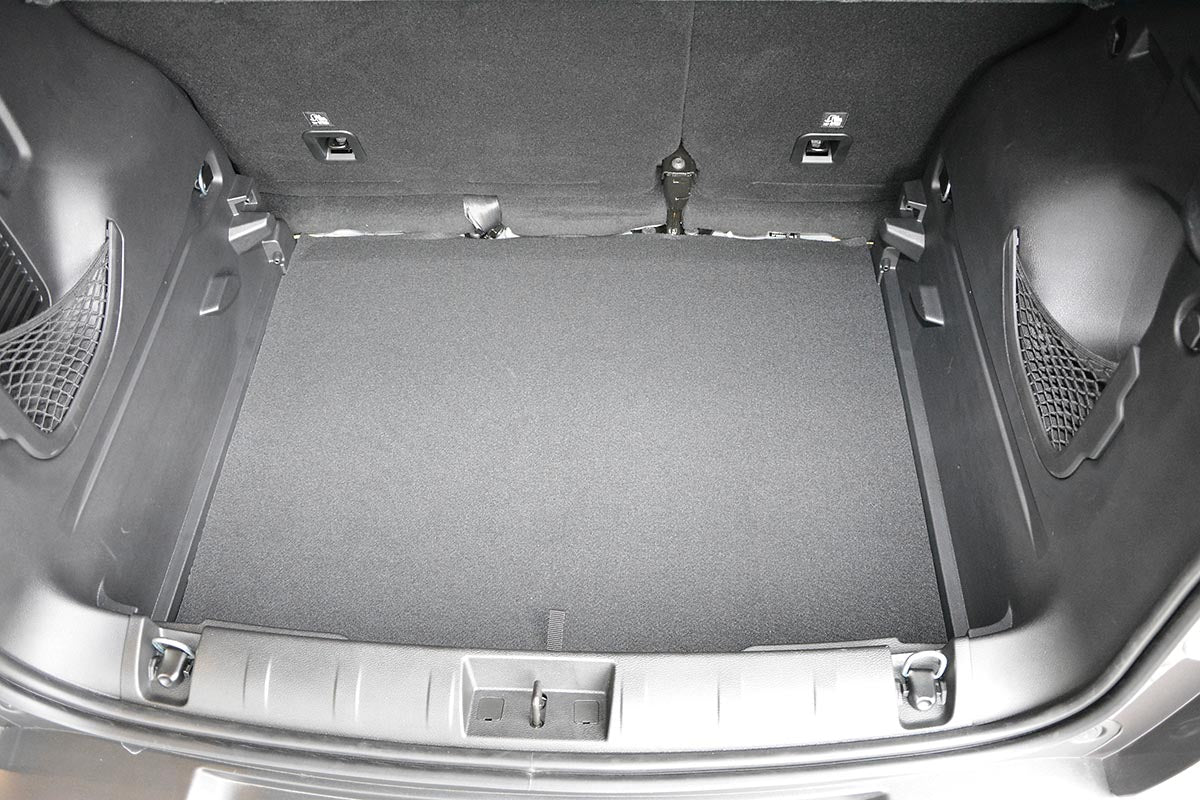 Kofferbakmat Jeep Renegade SUV - 2015-heden - Guardliner (Past in versie met niet-verstelbare, lage kofferbakvloer)