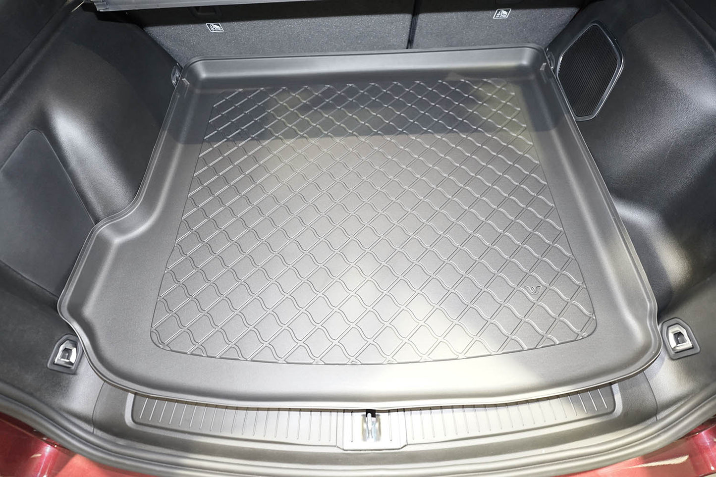 Kofferbakmat Jeep Grand Cherokee SUV - 2022-heden - Guardliner (Past in 5-persoons versie)