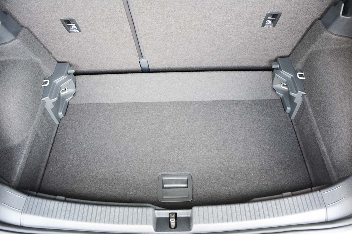 Kofferbakmat Volkswagen T-Cross SUV - 2018-heden - Guardliner (Past in versie met lage kofferbakvloer)