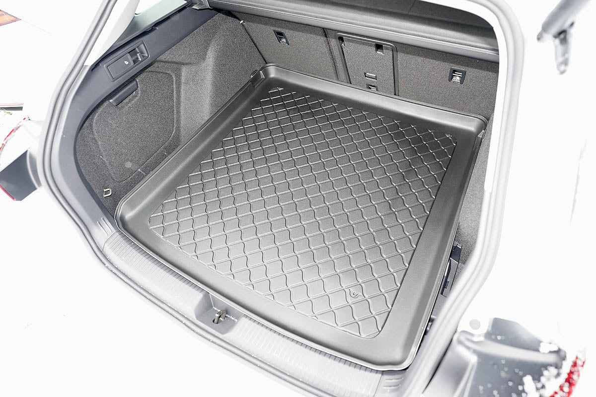 Kofferbakmat Volkswagen Golf VIII Variant stationwagon - 2020-heden - Guardliner (Past in versie met kofferbakvloer in hoge stand)