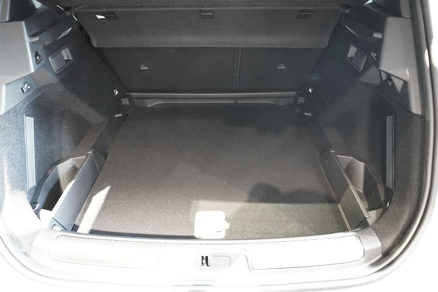 Kofferbakmat DS DS7 Crossback SUV - 2018-heden - Guardliner (Past in versie met lage kofferbakvloer)
