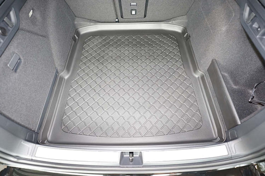 Kofferbakmat Skoda Superb stationwagon - 2024-heden - Guardliner (Ook voor hybrid MHEV, niet voor Plug-in Hybrid. Past in versie met lage kofferbakvloer, versie zonder verstelbare vloer versie)