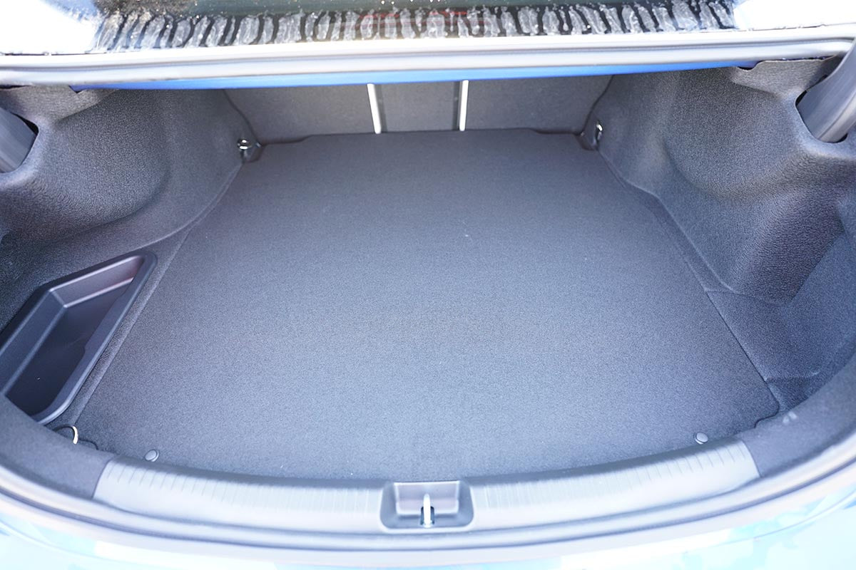Kofferbakmat Mercedes C-klasse W206 sedan (2021-Heden) - Carbox