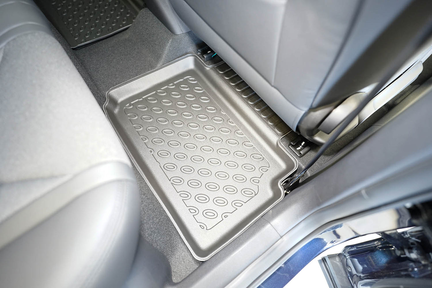 Rubbermatten Omoda 5 Hybrid  2025-heden - 3D Schaalmatten