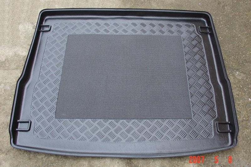 Kofferbakmat Ford Focus Wagon stationwagon (2005-2008) - Carbox