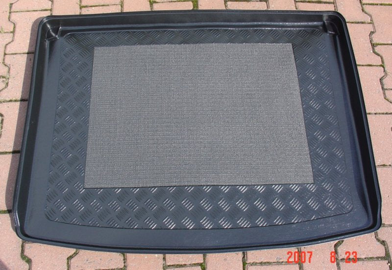 Kofferbakmat Volkswagen Caddy Combi - Life mpv (2004-2015) - Carbox
