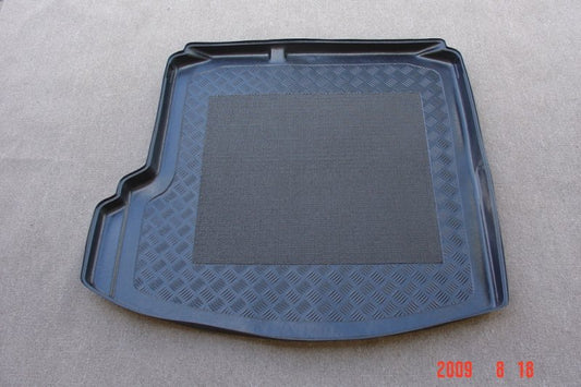 Kofferbakmat Volkswagen Jetta sedan (2011-2018) - Carbox