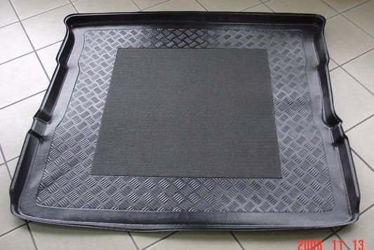 Kofferbakmat Kia Carnival mpv (2006-2012) - Carbox