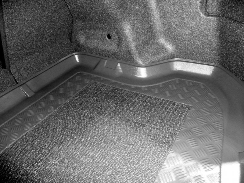 Kofferbakmat Suzuki Kizashi sedan (2010-2014) - Carbox