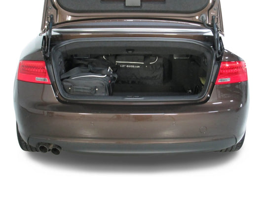 Reistassenset Audi A5 Cabriolet (8F7) 2009-2016 (Met de cabriokap open passen er 3 trolleytassen en 2 reistassen in de kofferruimte)