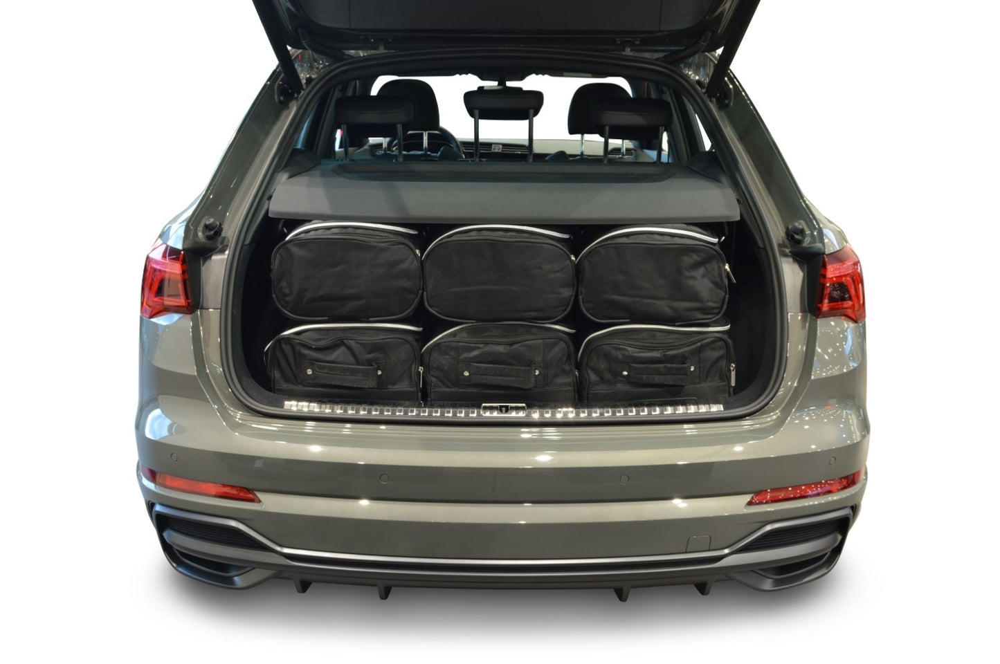 Reistassenset Audi Q3 (F3) 2018-heden (Incl. TFSI e)