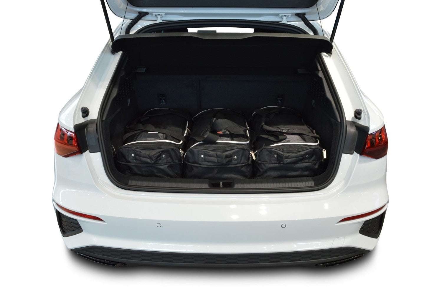 Reistassenset Audi A3 Sportback (8Y) 2020-heden 5-deurs hatchback (Trolleytassen met expansierits: niet voor TFSI e)