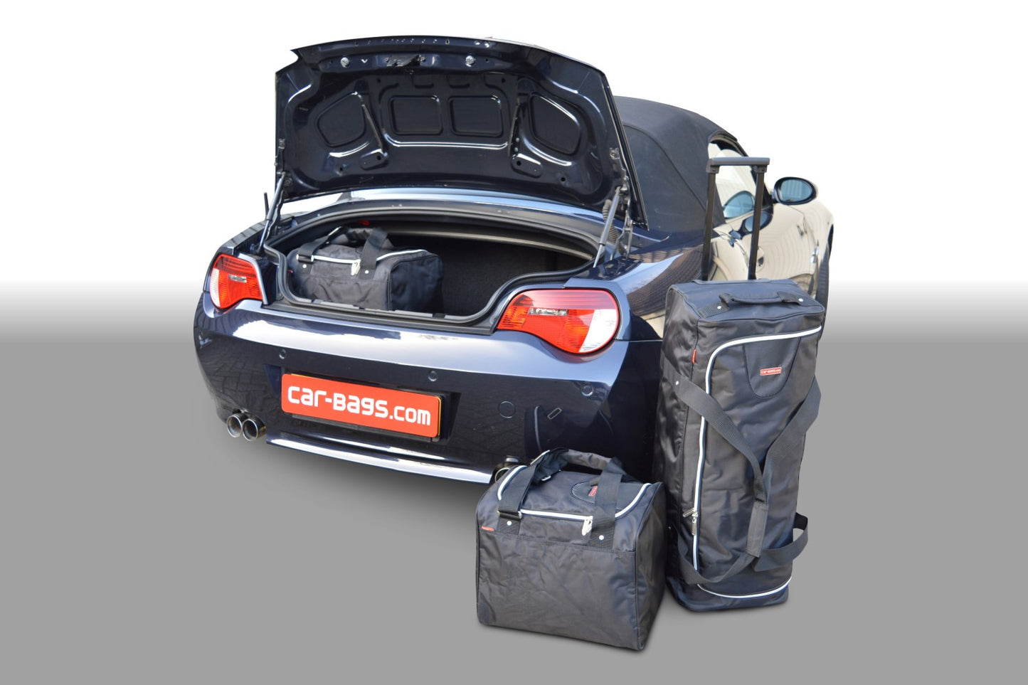 Reistassenset BMW Z4 (E85 - E86) 2002-2009 (Zowel met de cabriokap open als dicht passen alle tassen in de kofferruimte)
