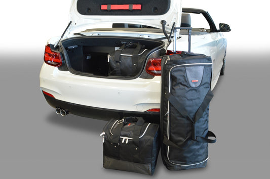 Reistassenset BMW 2 Serie Cabriolet (F23) 2014-2021 (1 trolleytas met expansierits. Zowel met de cabriokap open als dicht passen alle tassen in de kofferruimte)