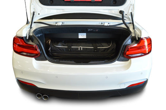 Reistassenset BMW 2 Serie Cabriolet (F23) 2014-2021 (1 trolleytas met expansierits. Zowel met de cabriokap open als dicht passen alle tassen in de kofferruimte)