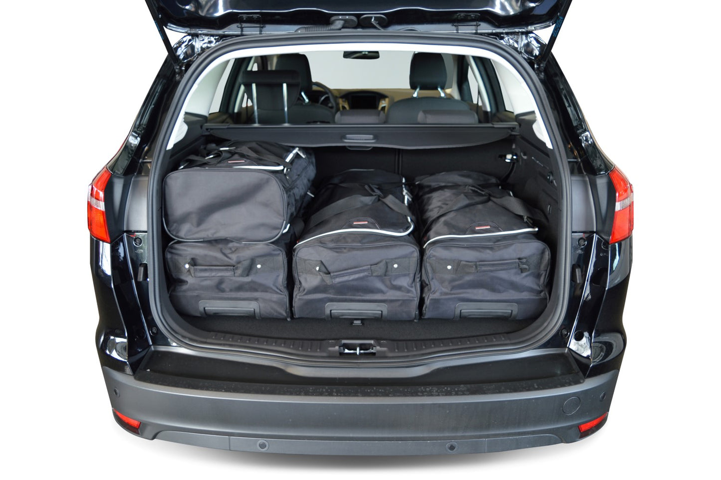 Reistassenset Ford Focus III 2010-2018 wagon