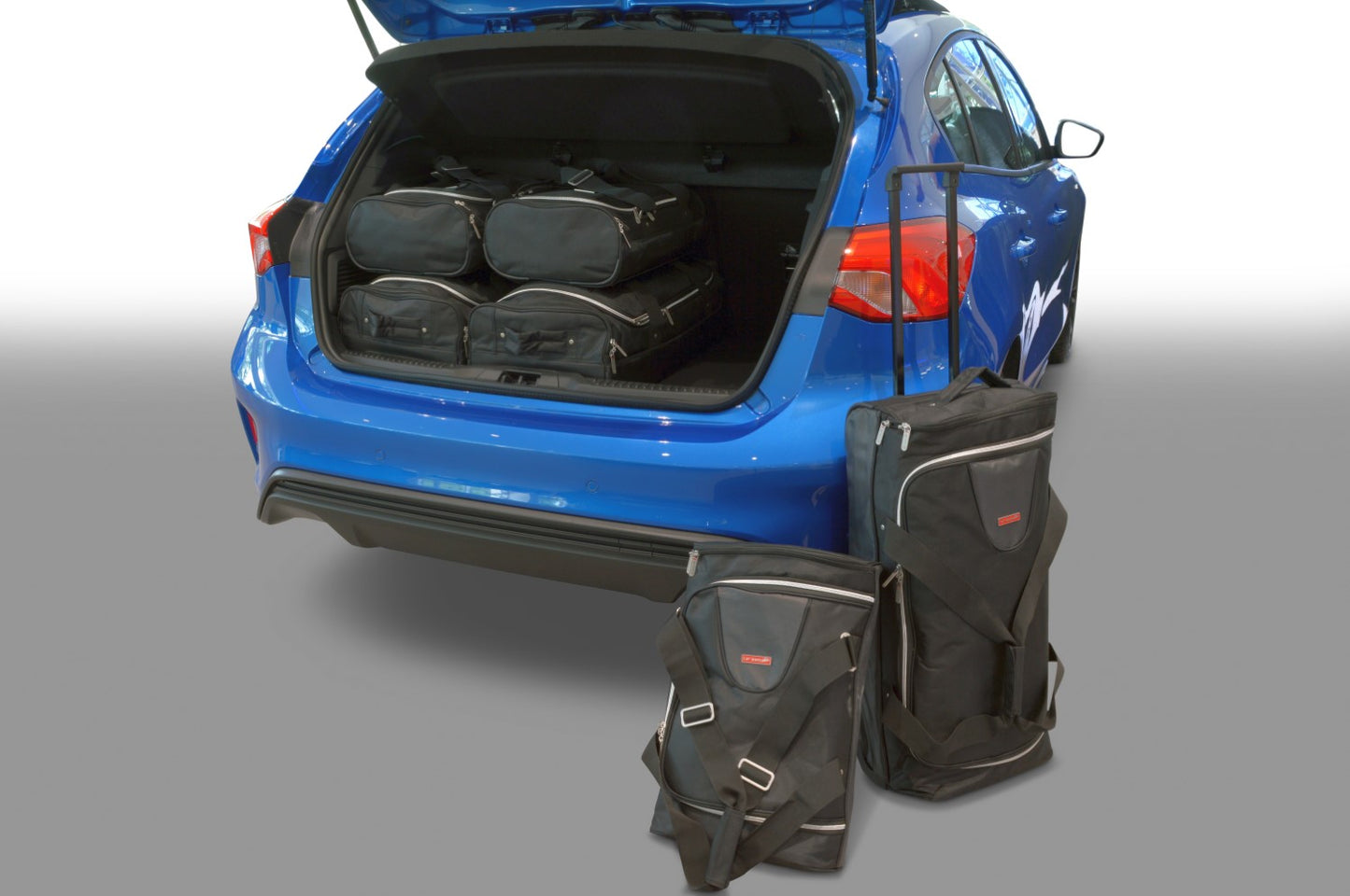 Reistassenset Ford Focus IV 2018-heden 5-deurs hatchback (Verstelbare laadvloer in bovenste stand)