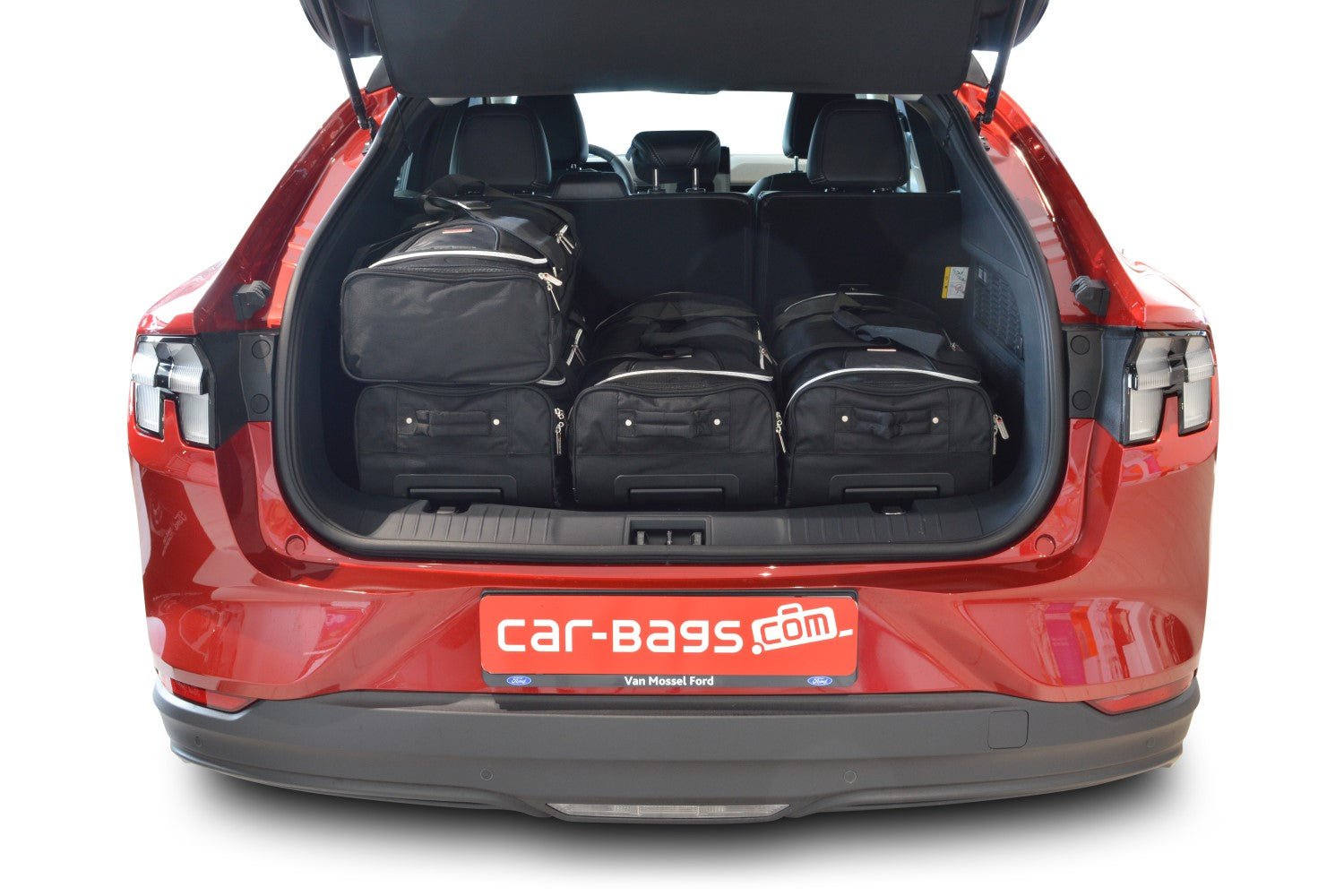 Reistassenset Ford Mustang Mach-E 2020-heden