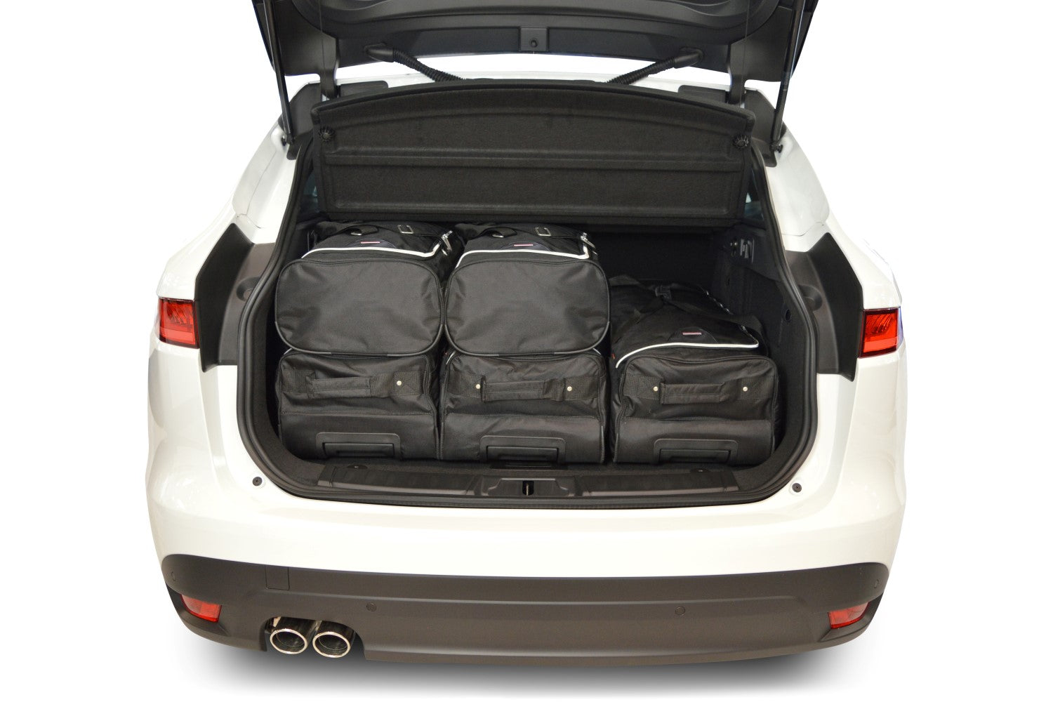 Reistassenset Jaguar F-Pace 2016-heden