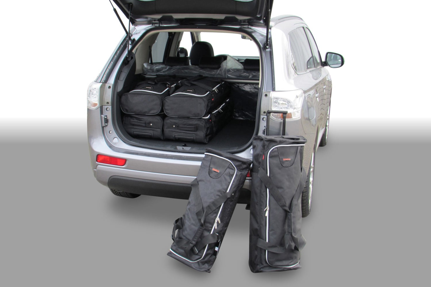 Reistassenset Mitsubishi Outlander III 2012-2021 (Incl. PHEV)