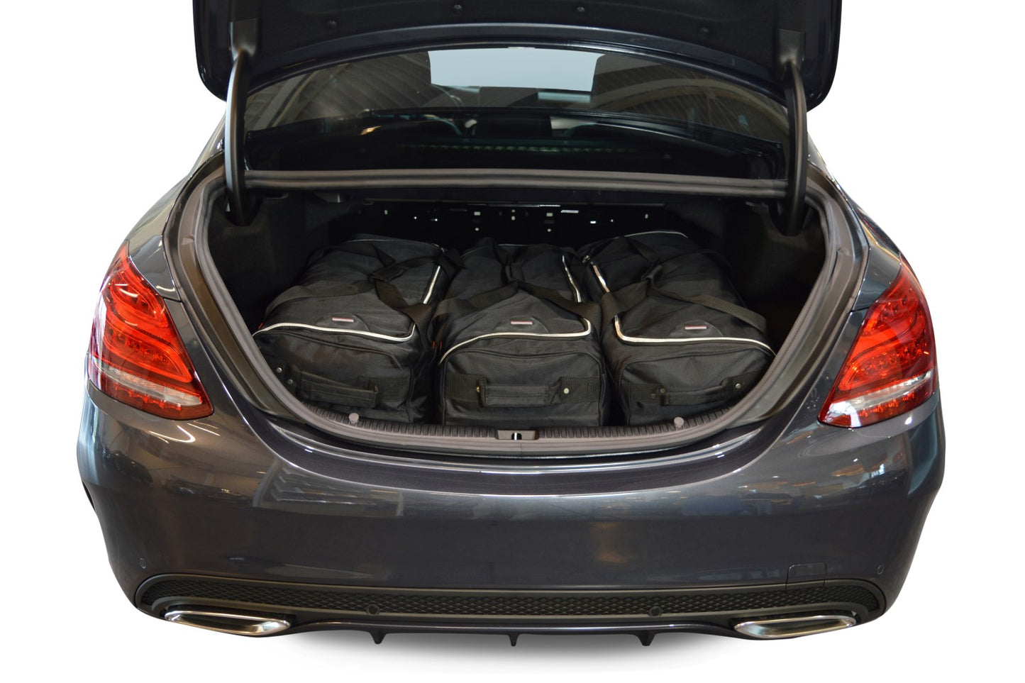 Reistassenset Mercedes C-Klasse (W205) 2014-2021 4-deurs sedan (Niet voor Plug-In Hybrid)